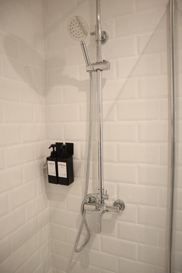 Barcelona Pr Guesthouse El Prat de Llobregat Buitenkant foto