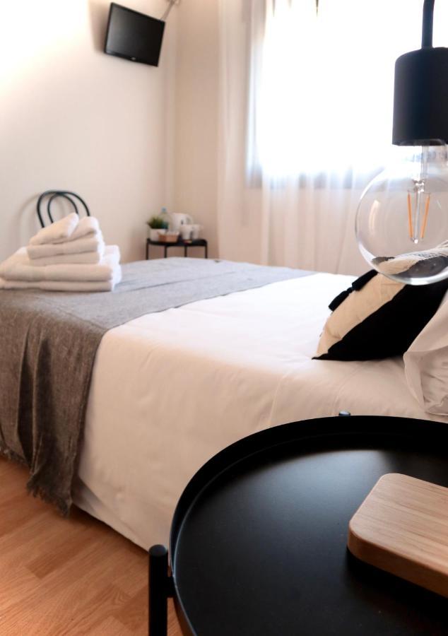Barcelona Pr Guesthouse El Prat de Llobregat Buitenkant foto